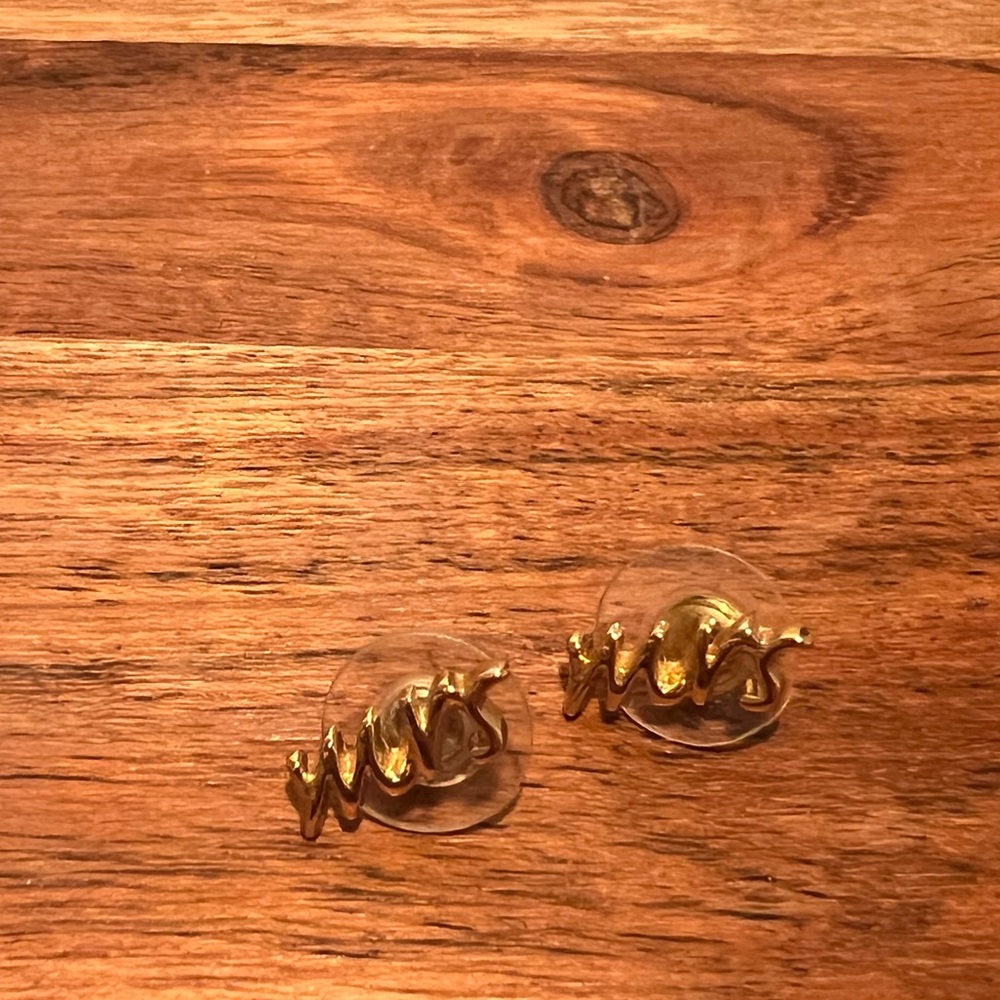 Kate Spade “Mrs” earrings.